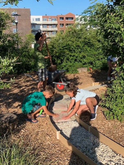 Kabouter- blote voetenpad