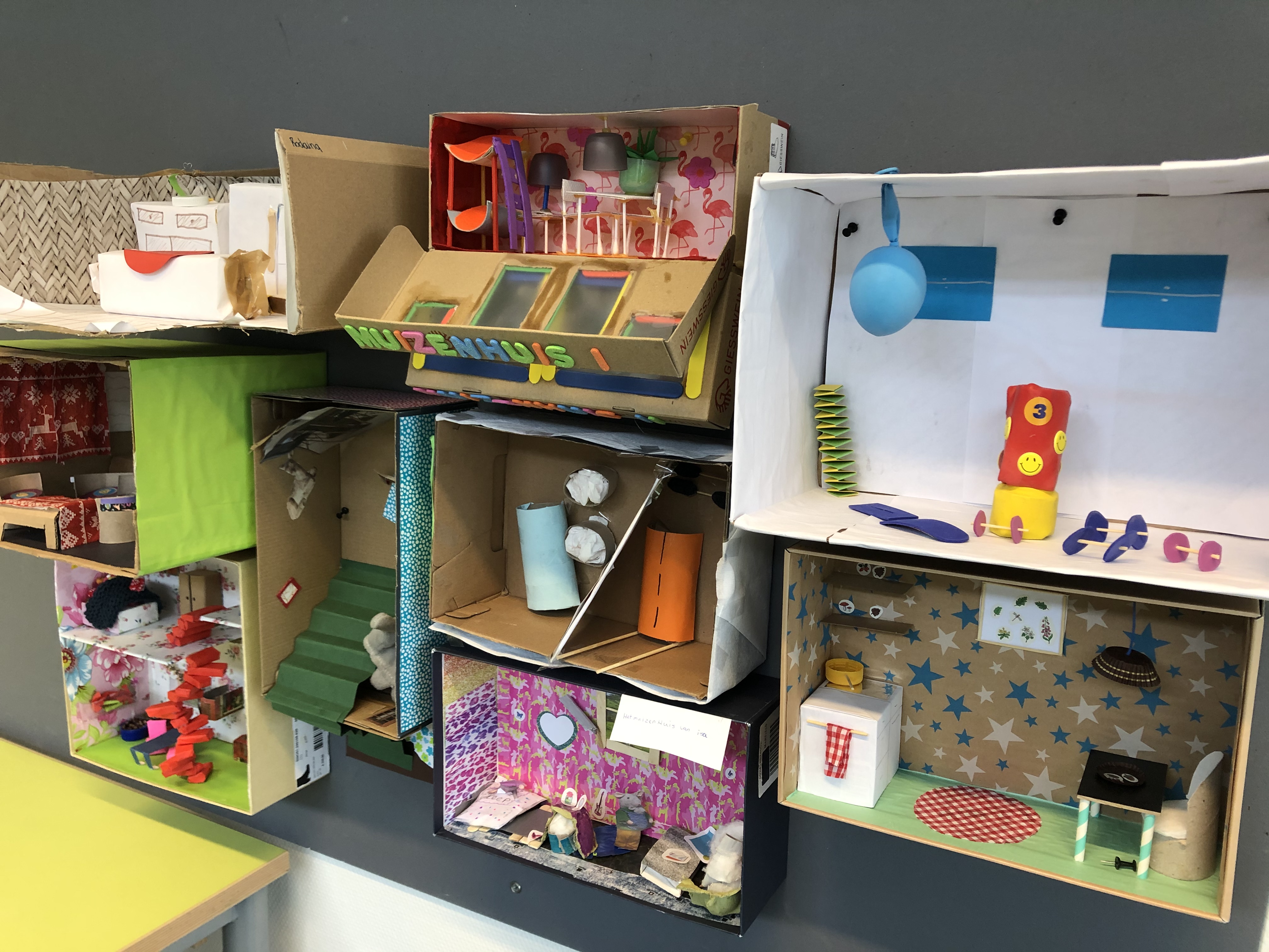 Toren van Babel en het muizenhuis