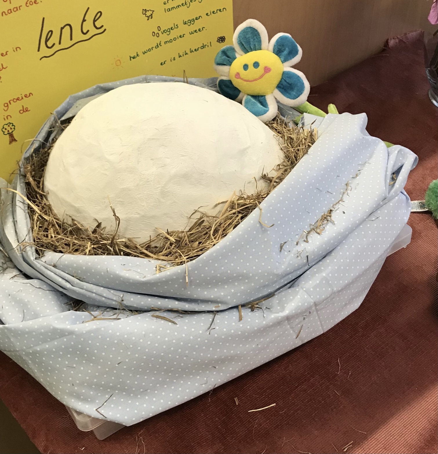 Spelen is leren bij het jonge kind: Wat zit er in dat ei?